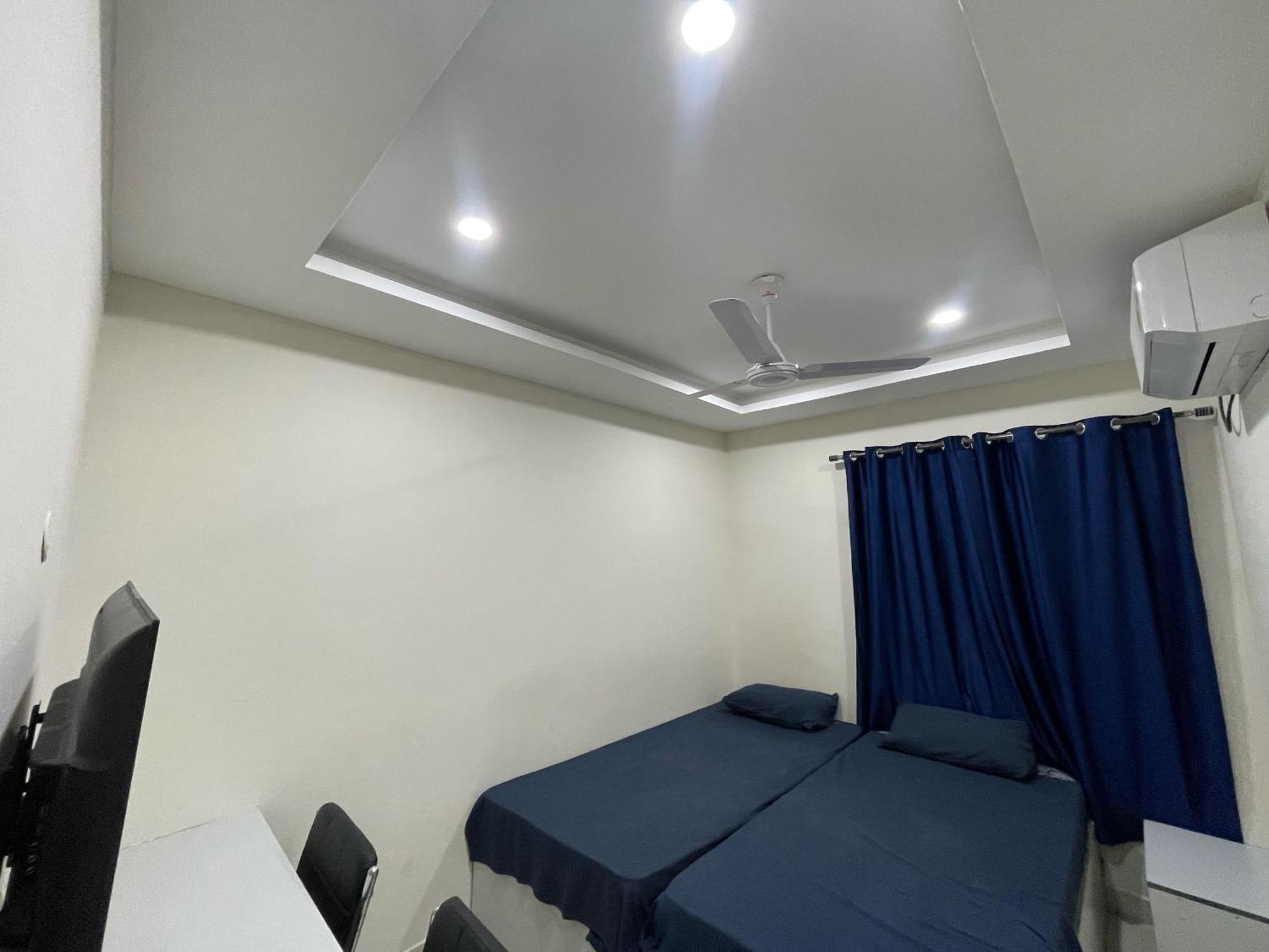 Hotel O Helloworld Tech View ハイデラバード エクステリア 写真